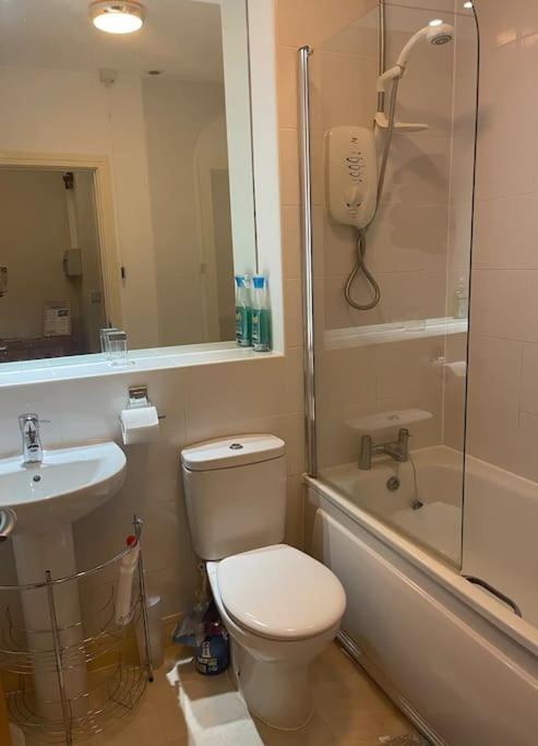 Lovely 1 Bedroom Apartment Plymouth Kültér fotó